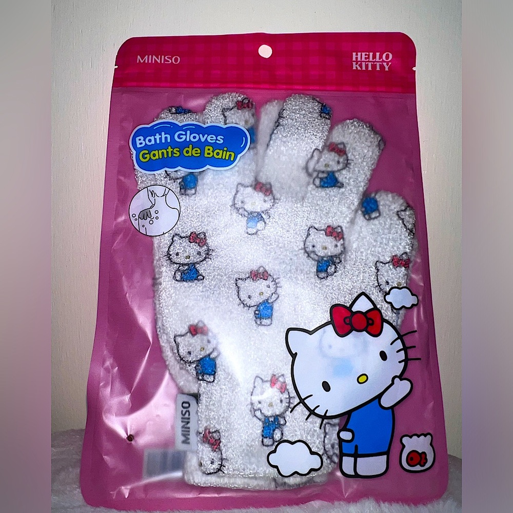 Hello Kitty Bundle - Picture 7 of 12